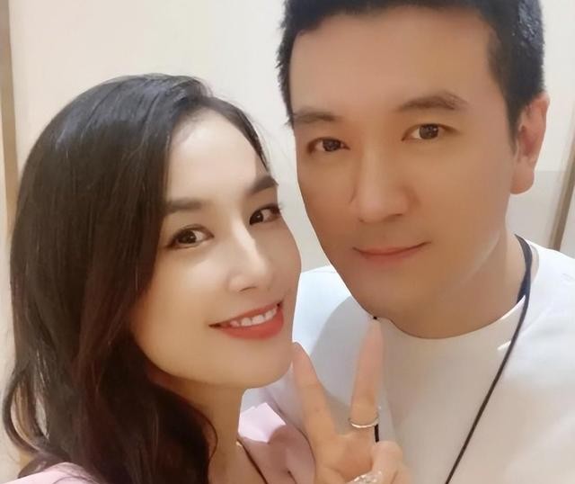 杨子前妻陶虹：离婚不离家，黄圣依是我闺蜜，她坐月子是我看护的