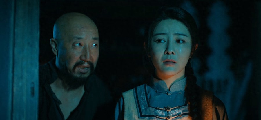 收手吧车保罗,一年拍了4部网大,64岁还演擦边烂片,票房仅1