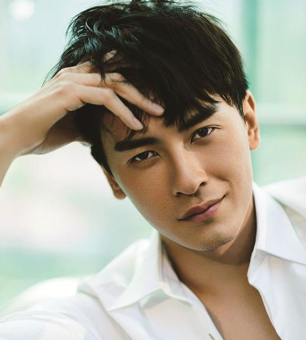 郑元畅晒出自己的豪宅,完全是现实版的江直树,在家下厨太帅气了