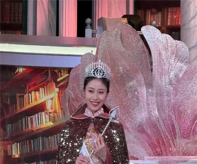 2024港姐尘埃落定!最美10号落选,冠军有90年代港姐那个范儿了!