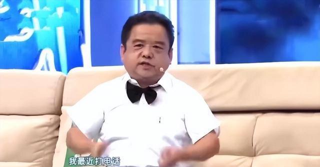 “第一矮星”陈三木:身高只有1米28,却娶过四个漂亮老婆