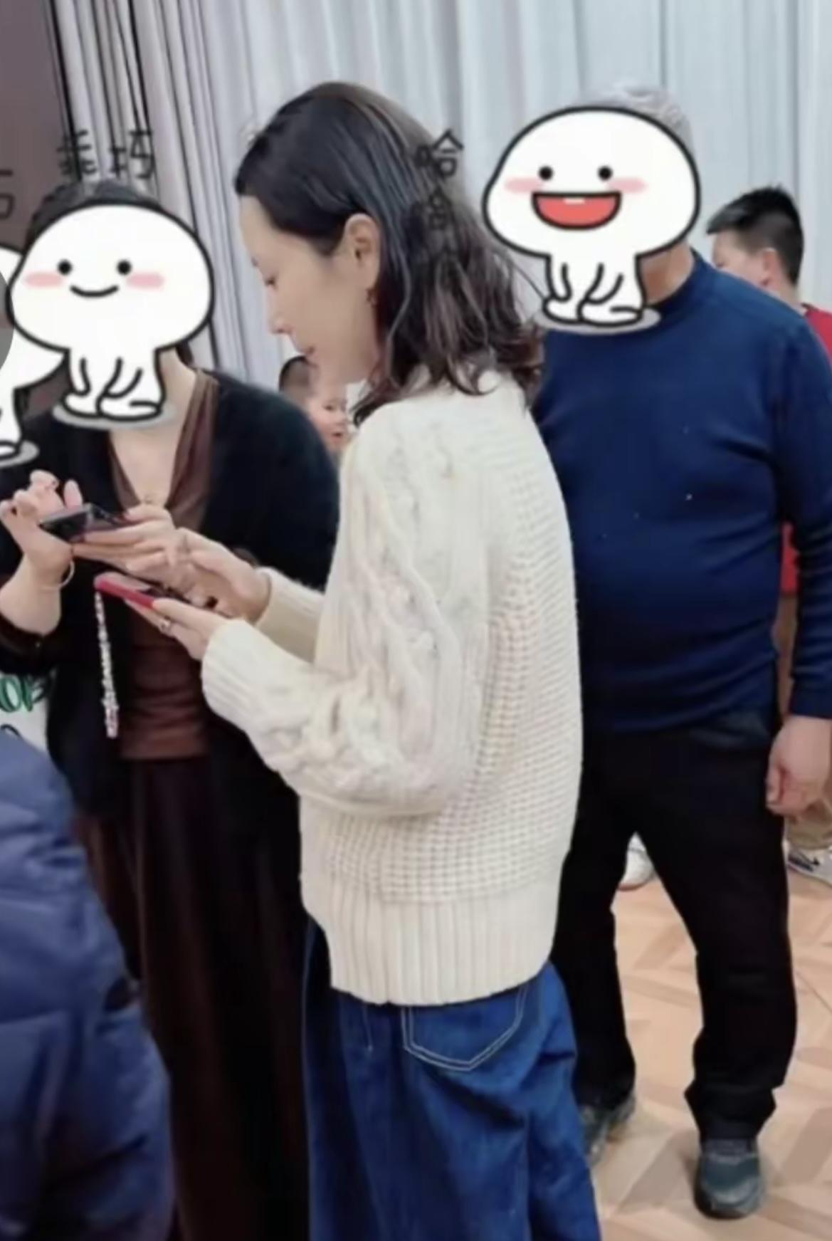 张曼玉说的太对，从断崖式衰老的海清身上，看到娱乐圈残酷的现实