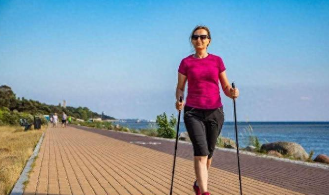 请记住,晨起三不要、饭后三不急、睡前三不宜,现在开始还不晚