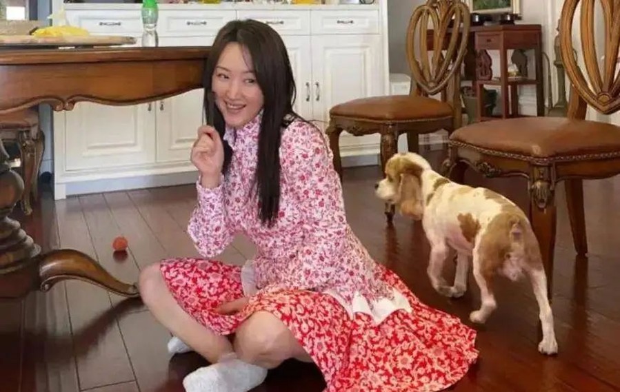 过气明星有多惨?农村走穴,穷到只剩100万,摆摊还债,不要面子了吗?