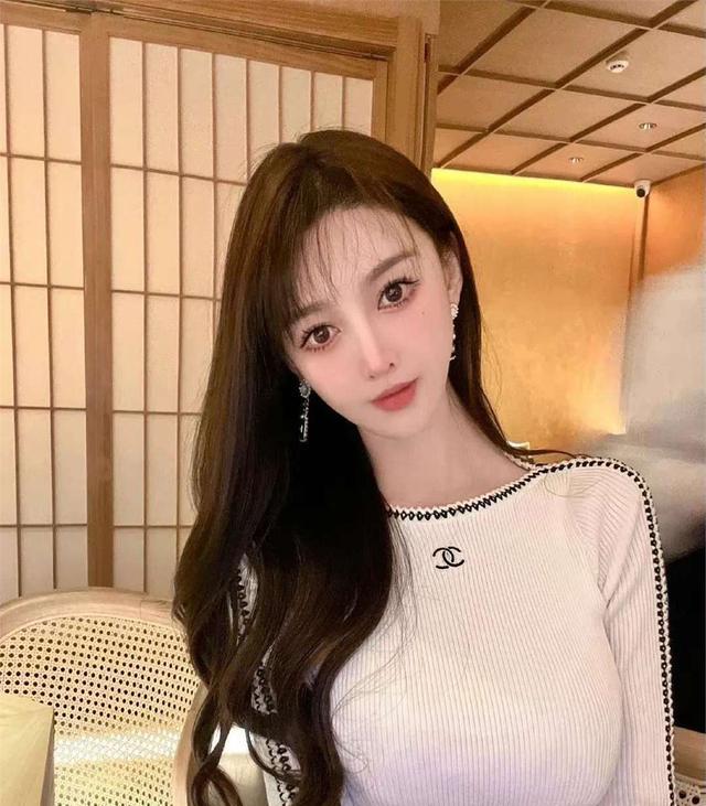 黄晓明首次正面回应叶柯争议!态度让人十分意外,评论区热议