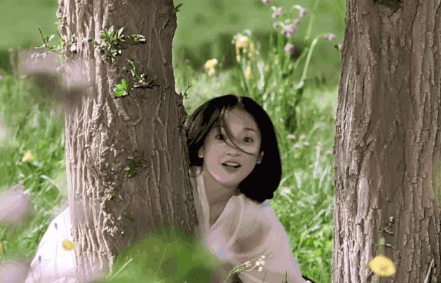 “小丑手”太减分了,这6位女星看脸貌美如花,却被手“拖后腿”