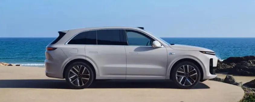 宝马X5太贵?理想L6了解一下,24.98万起,408马力5.4秒破百!