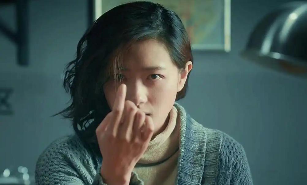 “不婚族”万茜,嫁普通丈夫,扬言人生最正确决定是35岁高龄生子