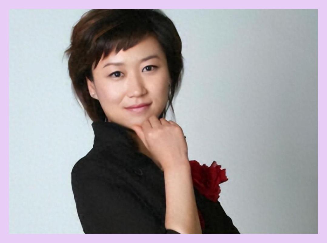 25岁主持人魏笑 ,08年最后3天,15号生日16号领证17号婚礼变葬礼