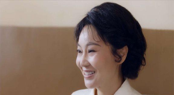 “硅胶脸”又来祸害献礼剧?高颜值被打回原形,演技再好也没用