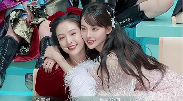 这次,36岁靠美貌翻身的张嘉倪,又给娱乐圈来了个“回马枪”