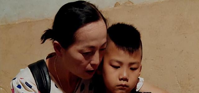 胡军|基因不会骗人，看《爸爸去哪儿》的7位萌娃，10年后差别一目了然