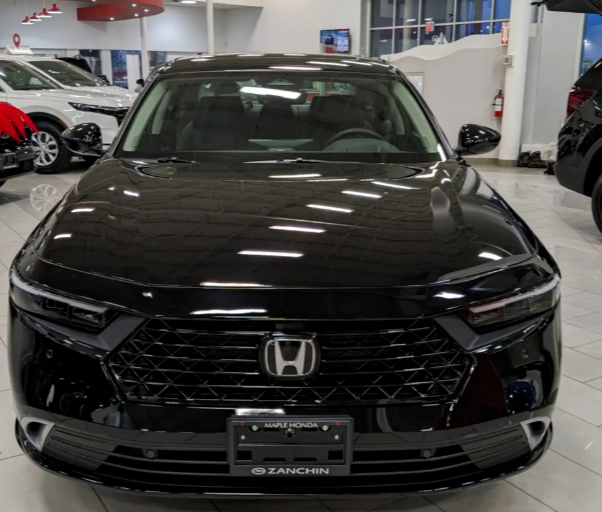 从22万跌至11万！本田价格屠夫终降临，2.0混动爆332马力