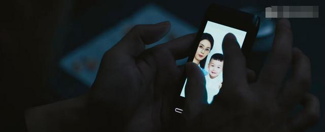 |白晓荷携子上门，黄振华：惊喜还是惊吓，网友：新的爱情保卫战吗