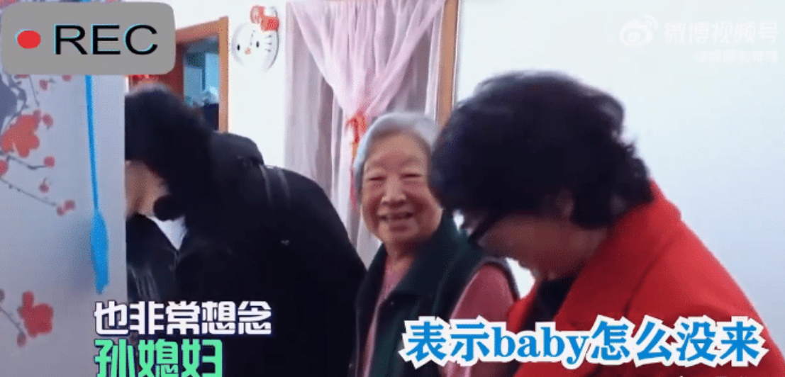 ?AngelaBaby国外高调复出!在迪拜跨年走红毯,近照欧美风满满