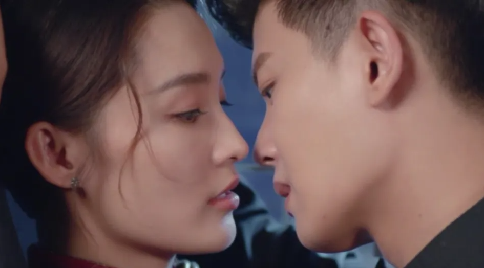 吻戏界扛把子李沁对不同男星的态度差距