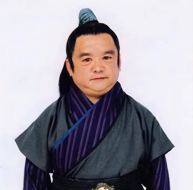 “第一矮星”陈三木:身高只有1米28,却娶过四个漂亮老婆