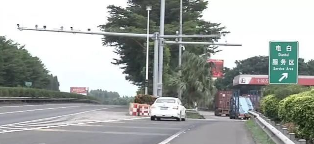 沈海高速成过街老鼠，被人人喊打？车主叫苦连天：再也不来了