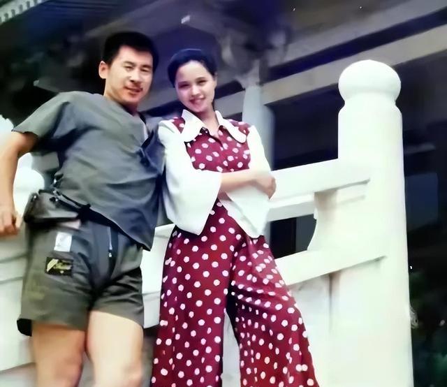 于莉红27年供养丈夫学业,28遇赵本山追求,毅然决绝