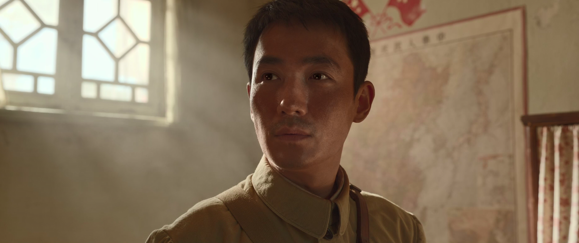 国庆档五大票房惨案，刘德华成龙上榜，《749局》亏2.5亿排第一