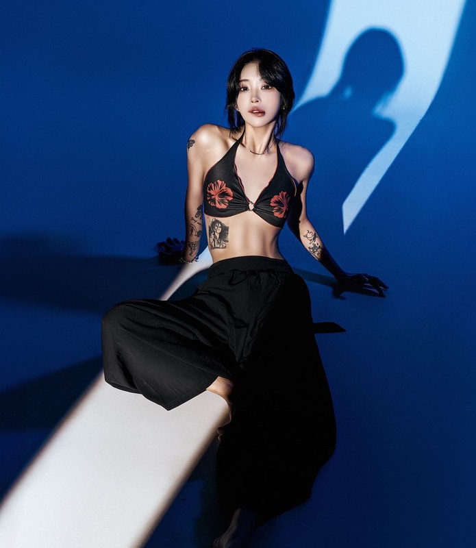 韩国女星的女儿狂减47公斤,肋骨清晰可见!网友:太瘦了吧