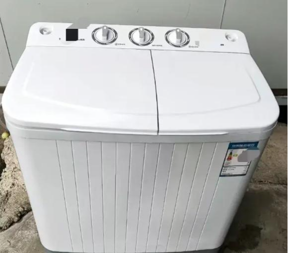 “半自动洗衣机”被淘汰了？这6个缺点，一般人难以忍受！