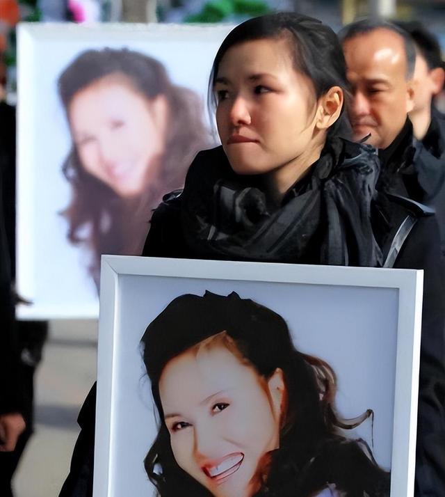 |她24岁一唱成名,48岁丈夫入狱不抛弃,患癌后老公用全部身家医治