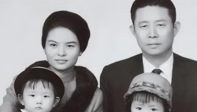 19岁报恩嫁老板，婚后才知其早有妻子，她养大5子弃百亿家产离开