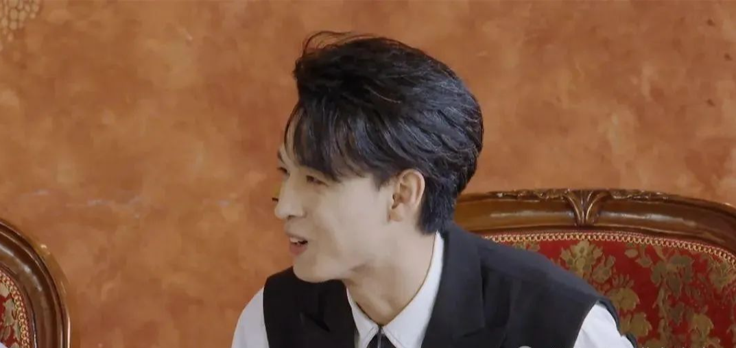 德云社秦霄贤、何九华强势回归，在纲丝节同台，粉丝直呼没遗憾