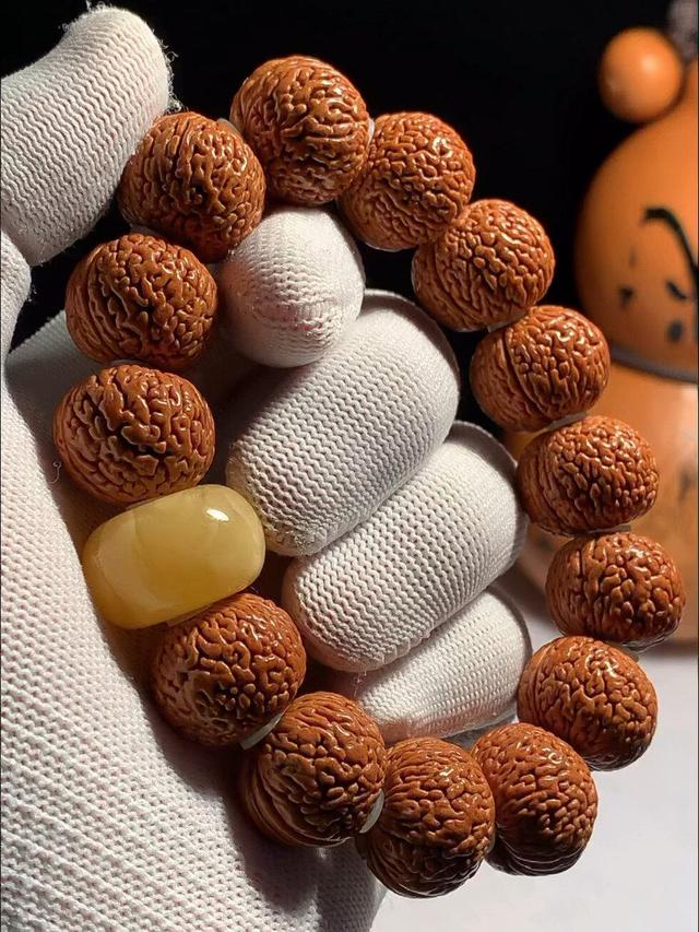 桃核四大金刚来袭，盘出包浆美到窒息！