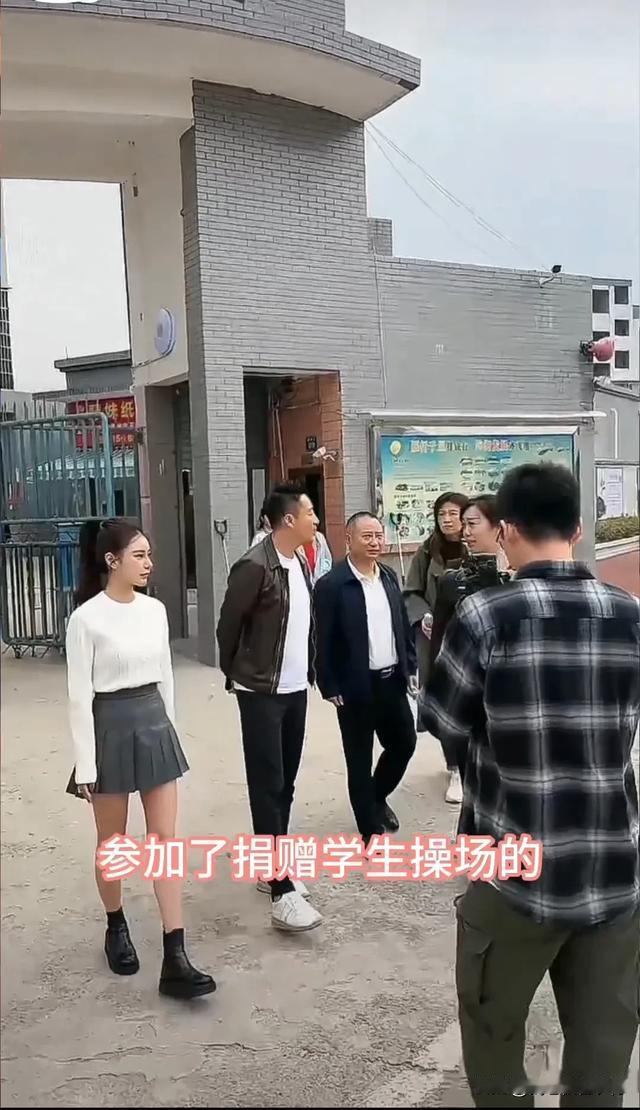 大S为具俊晔宣传ins新号 ！马筱梅做法太解气，书写三字干翻她