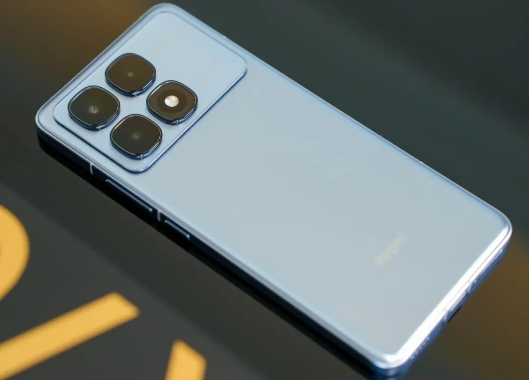 红米再次发威,24GB内存+1TB存储+IP68,售价仍然有诚意!