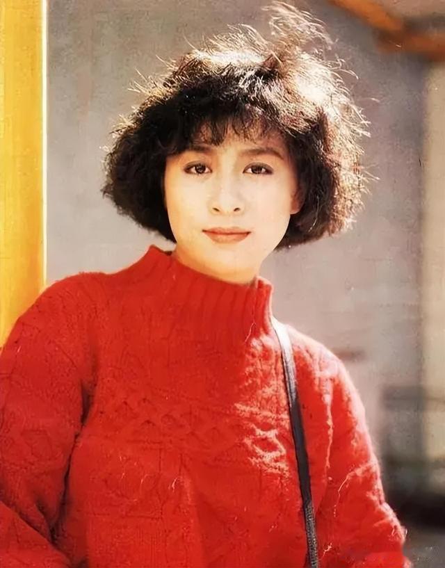 本以为他们退休了,没想到已老的不成样子, 这20位明星面相真吓人