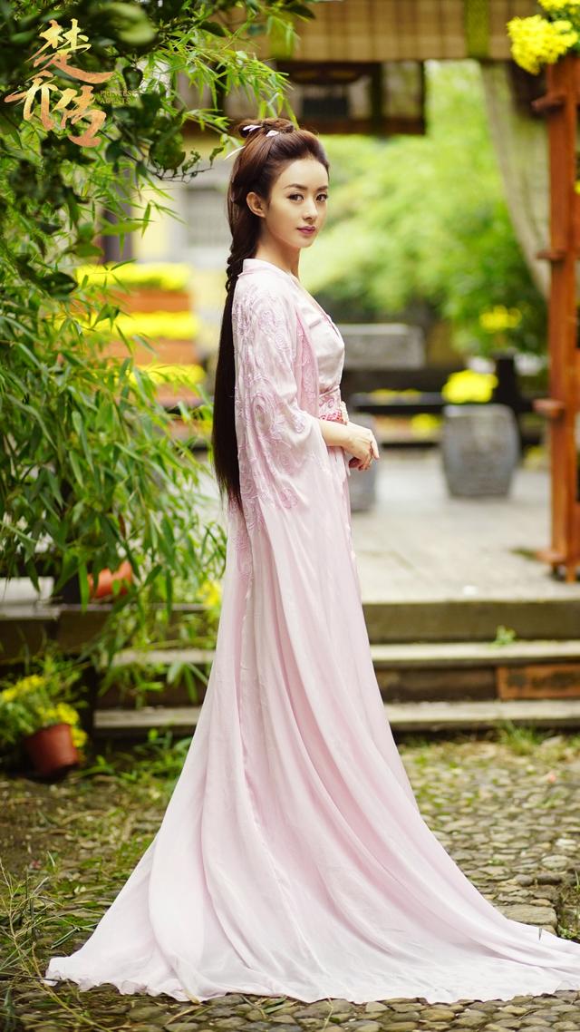 赵丽颖还是受张昊唯事件影响了!风评正在下降了…