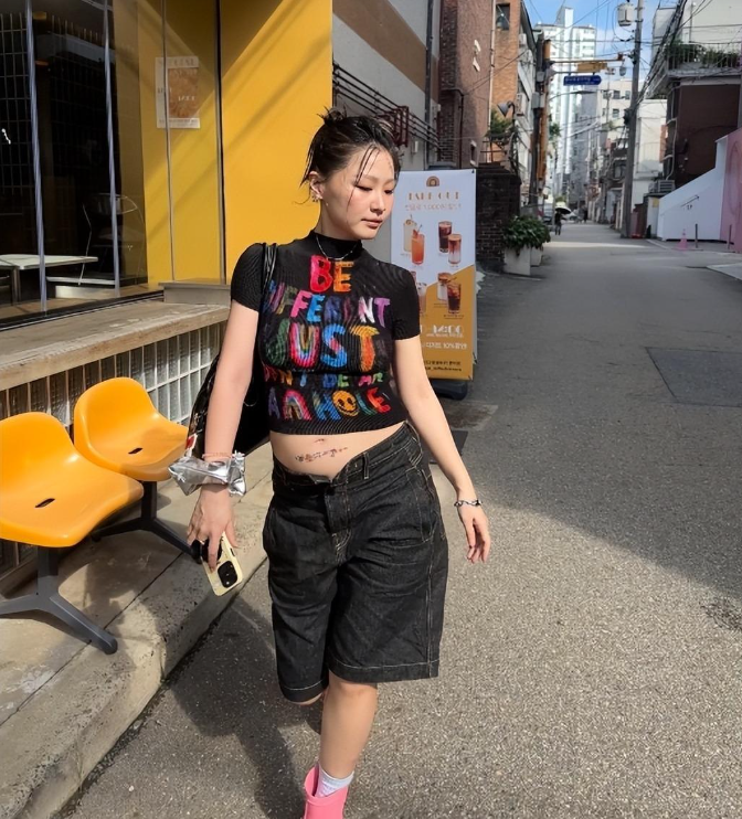 金靖孕期7月大变身，孕吐控糖难挡魅力，辣妈风采惊艳全网！