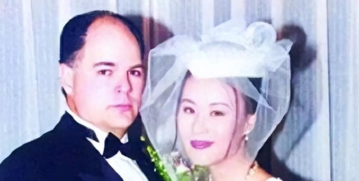|她早就不是中国籍了？屡次登上春晚走红，当初嫁给洋老公遭嫌弃