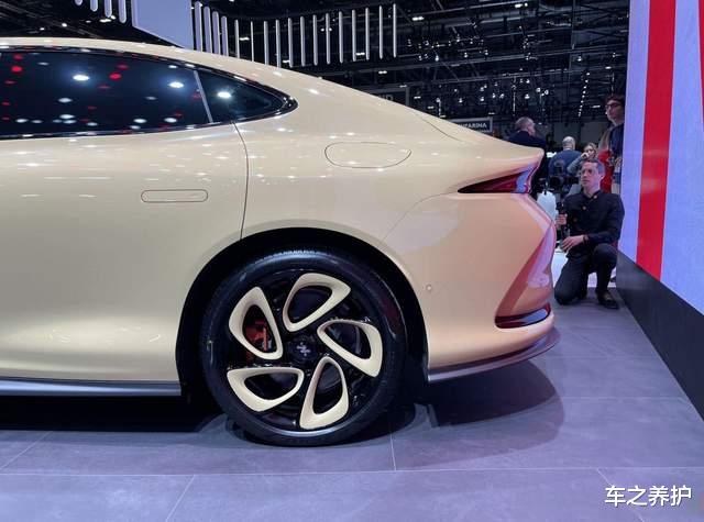 车企集体掀桌子，2025价格战开打了，想买车的可以出手了