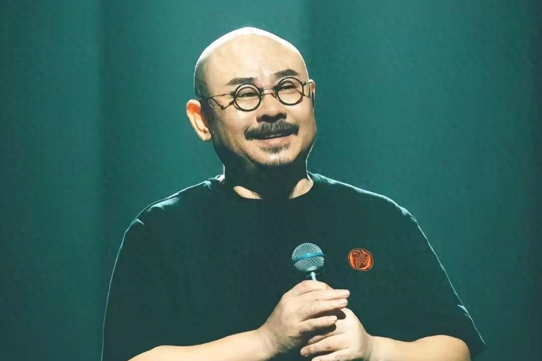 云朵被冠名商除名,已辟谣5次起诉刀郎,却还是被指责忘恩负义