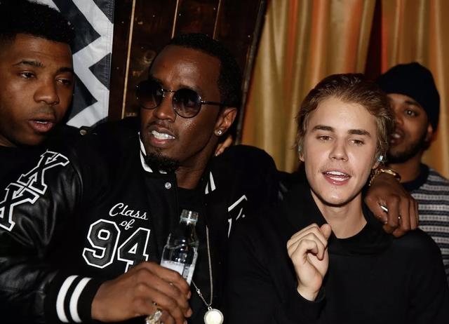 吹牛老爹放纵派对：萝莉岛恐怖故事2.0？吃饭睡觉前要感谢碧昂斯