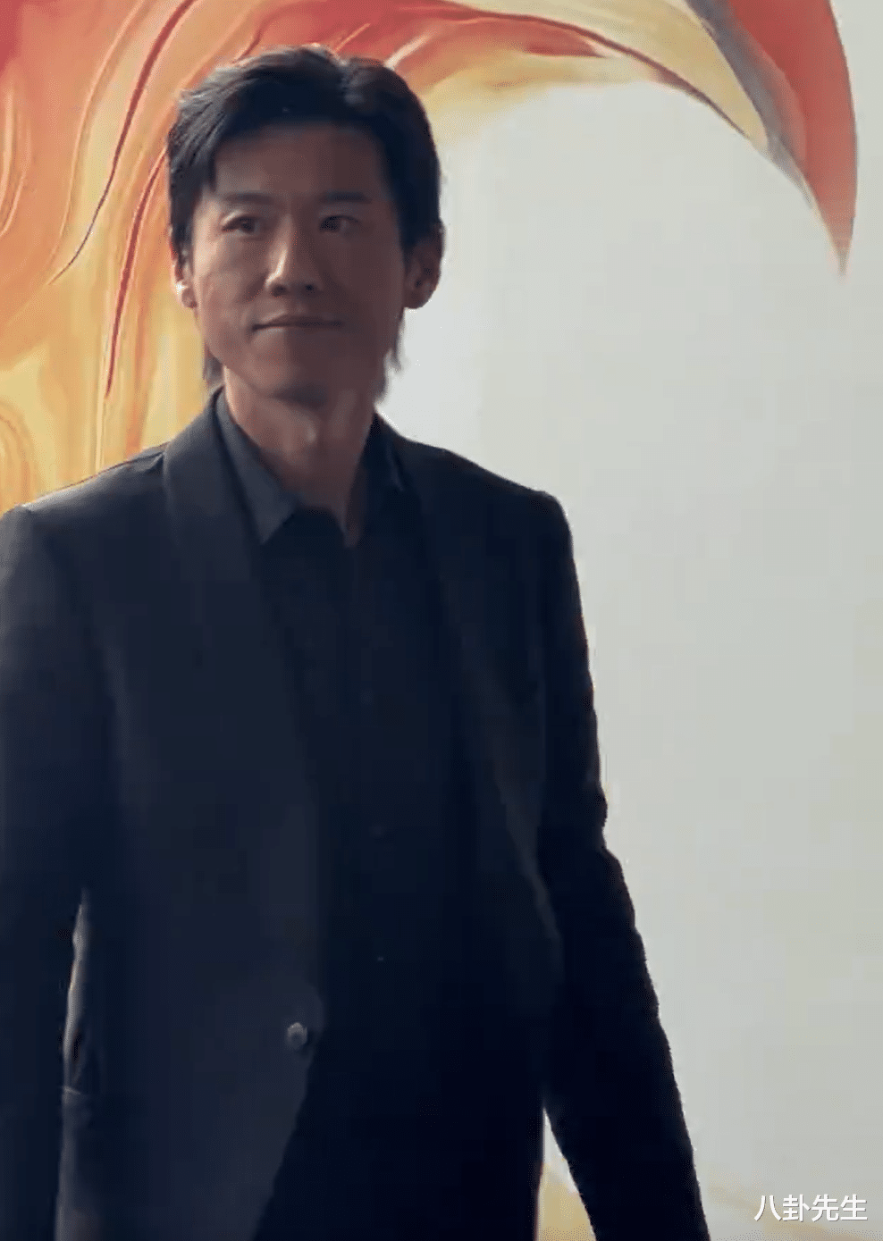 金鸡奖提名表彰仪式:马丽白裙优雅,范丞丞拘谨,沈腾赵丽颖缺席