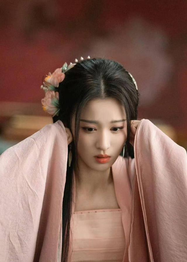 明星无滤镜下的鬼样子,宋茜忒粗糙,吴谨言像中风,孙俪似村大婶