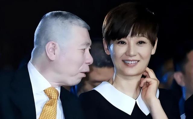 直到张默现状曝光,才终于明白,“后妈”邓婕的牺牲全都白费了