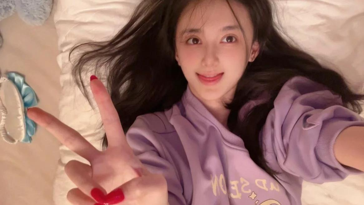 热搜炸了！徐梓钧自曝和高亚麟相识始末，聊天记录信息量大！