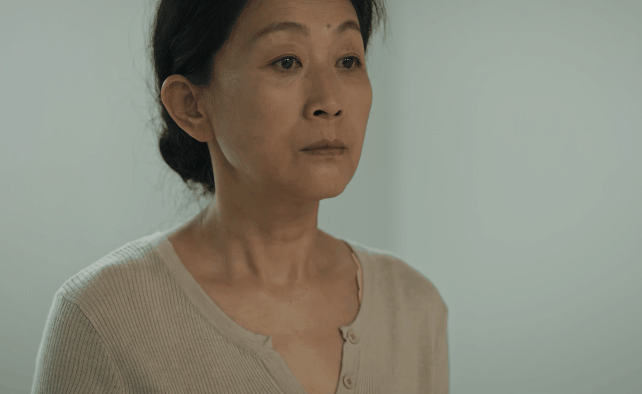 哭不出来别硬演!《城中之城》这2个人告诉你,啥是教科书式哭戏