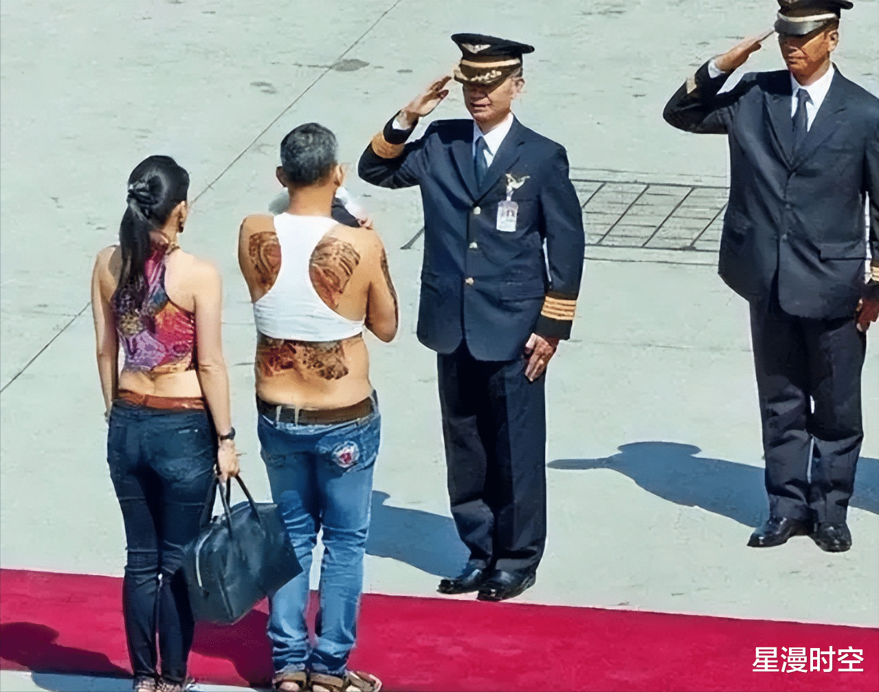 封妃指日可待！泰王新宠妃奥拉侬华丽再现身！