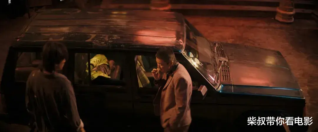 暴力砍杀、全员疯批，它竟然成了国庆最佳？