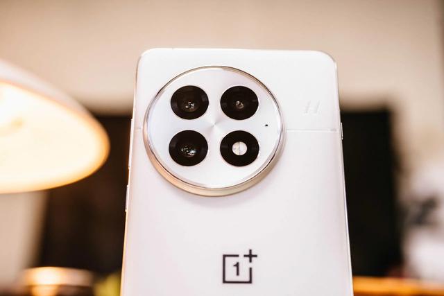 一加13体验:新十年首作,超Pro超全能