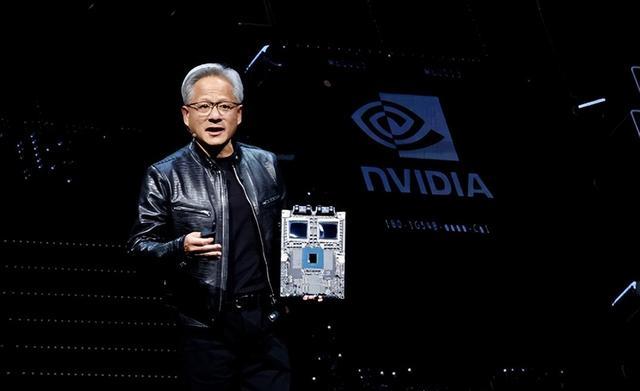 沉默12小时后，英伟达选择回应，中方断买美芯片，拜登努力白费