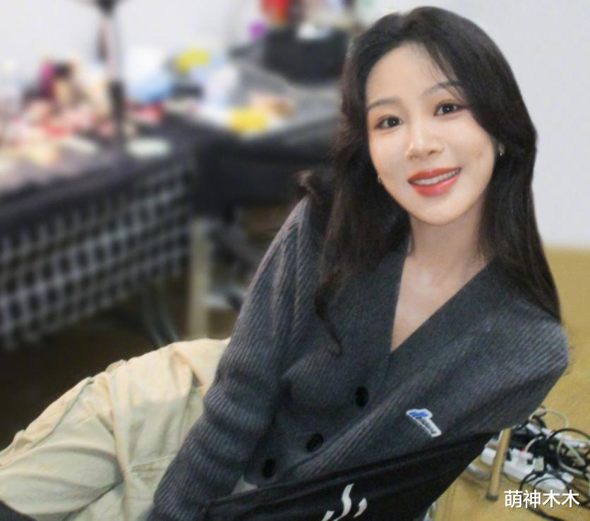 过完年，内娱明星又变样，刘诗诗歪嘴杨紫成熟，图揭颜值变迁史