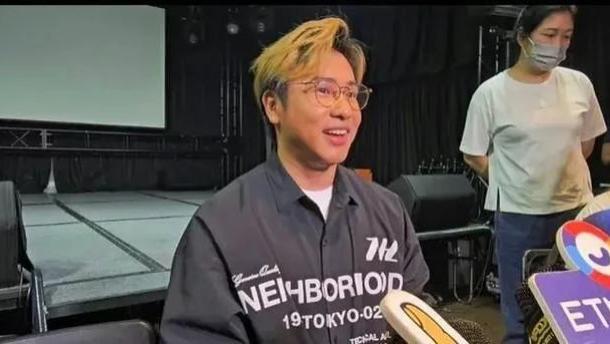欧弟|欧弟卖跑车给女儿交学费，曾报高价错失《天天向上》，网友：天道好轮回